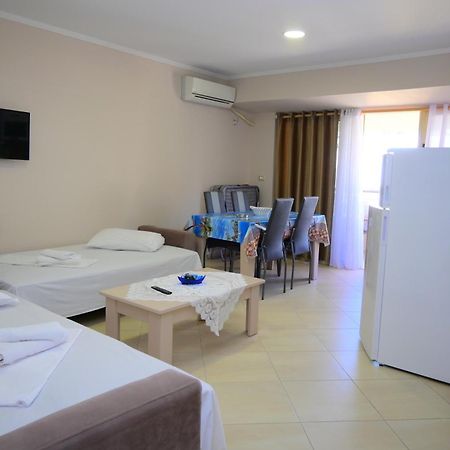 Eleana'S Apartament Saranda Dış mekan fotoğraf