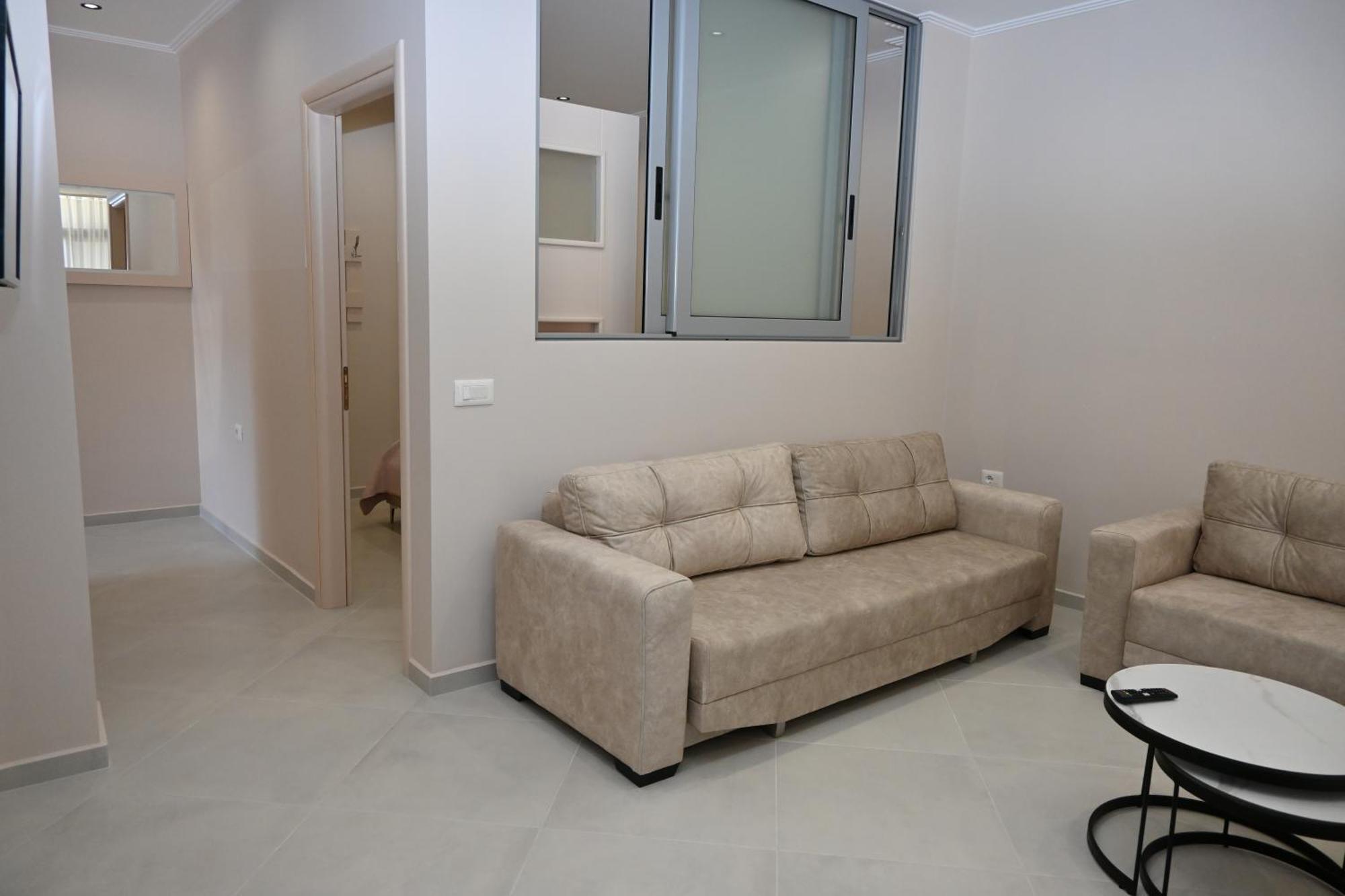 Eleana'S Apartament Saranda Oda fotoğraf
