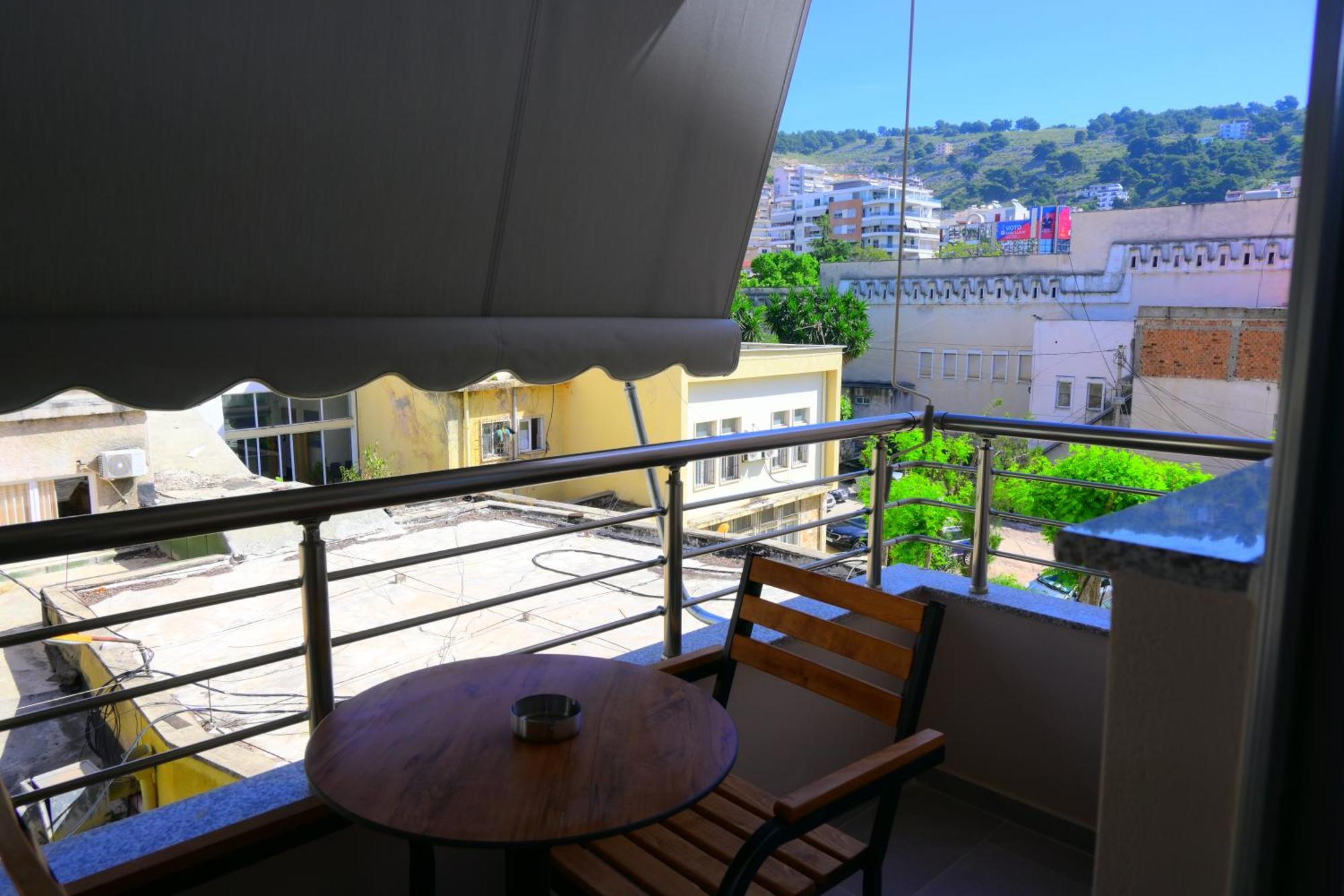 Eleana'S Apartament Saranda Oda fotoğraf