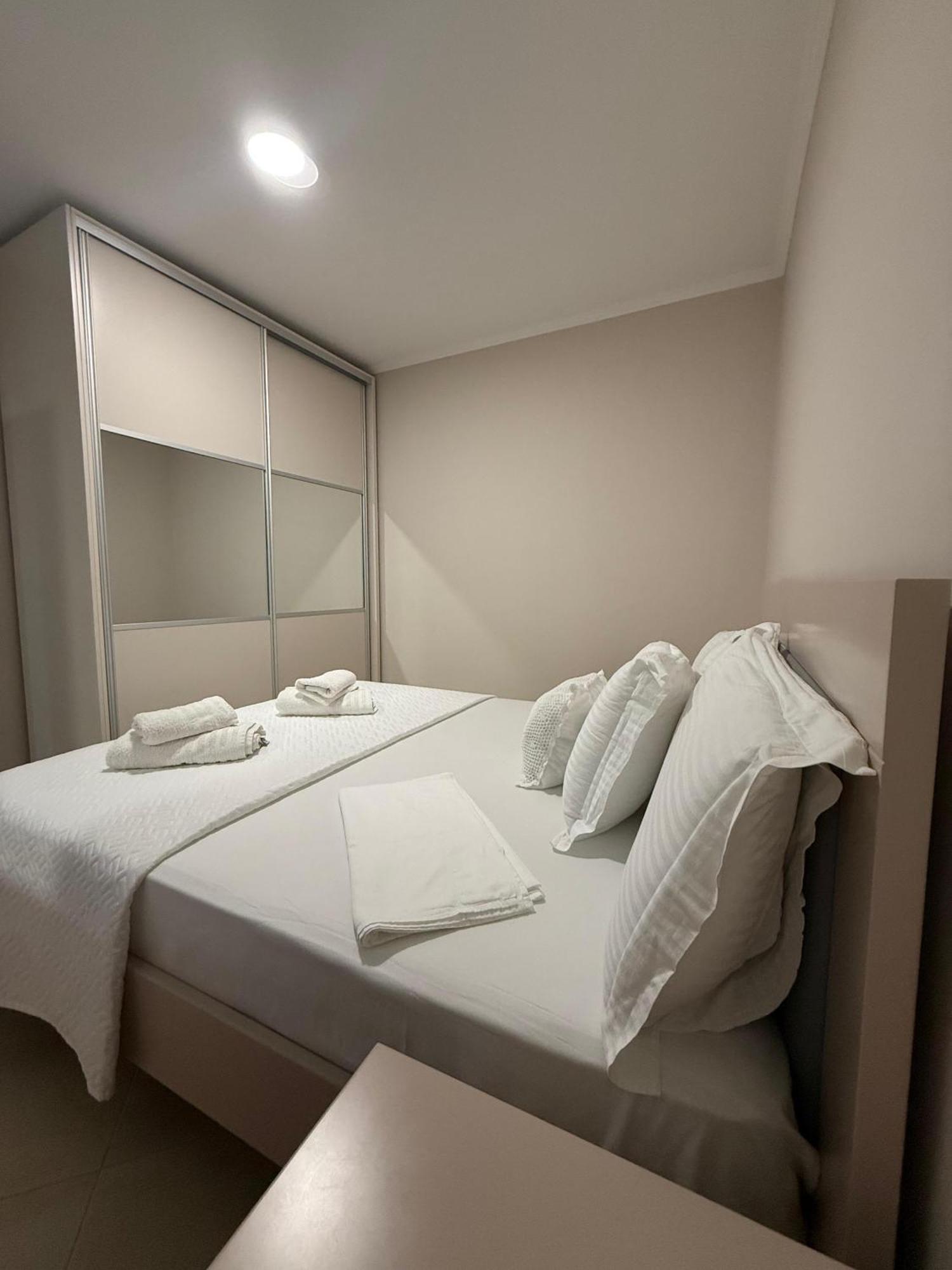 Eleana'S Apartament Saranda Dış mekan fotoğraf
