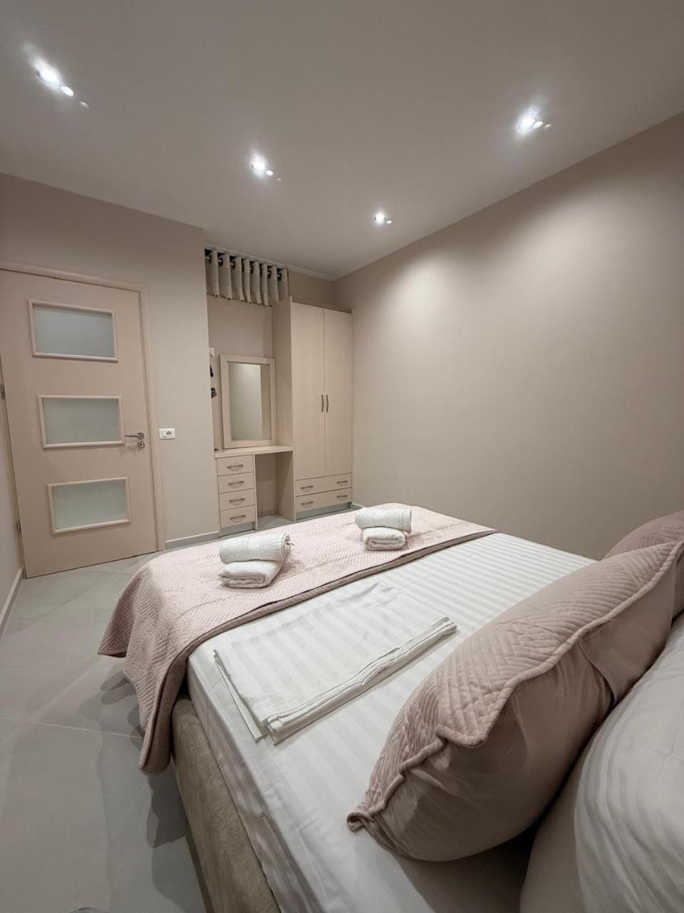 Eleana'S Apartament Saranda Dış mekan fotoğraf